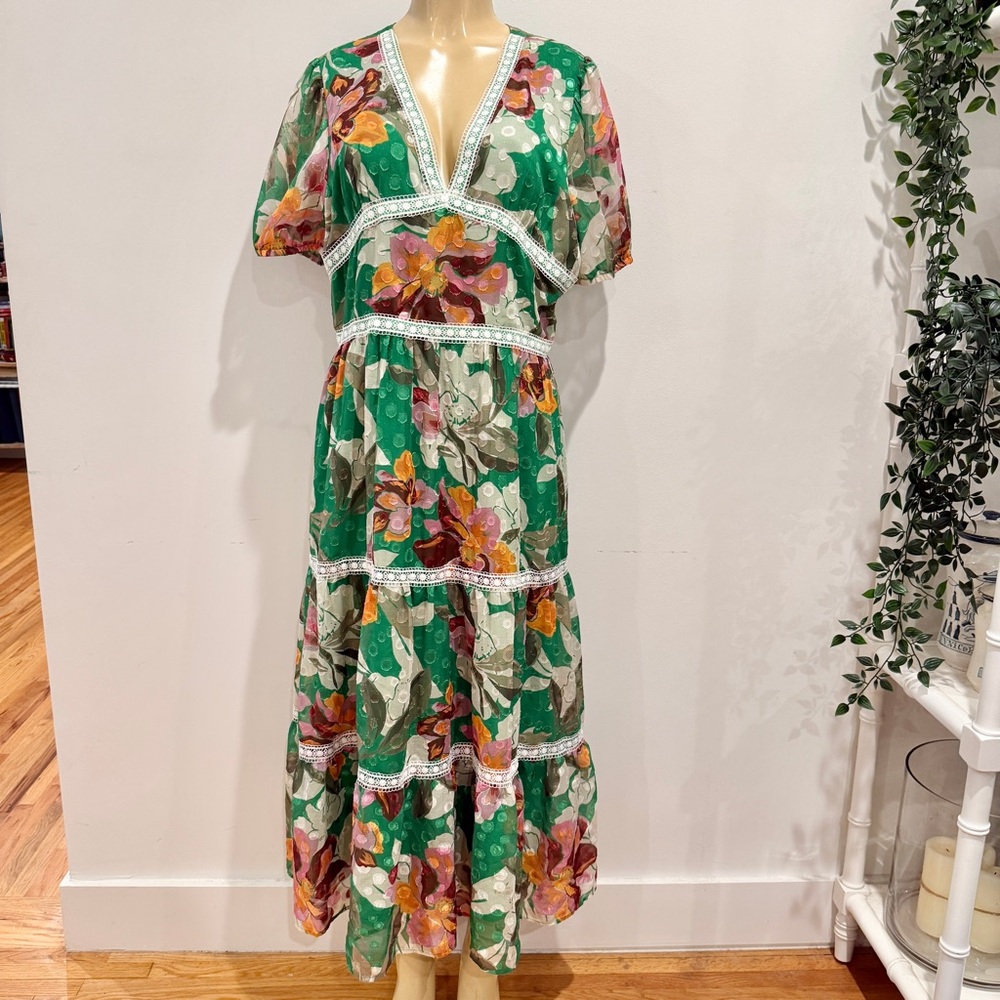 Adelyn Rae Tiered Boho Maxi Floral Dress Sz XL Romantic Lace Feminine Cottagecor